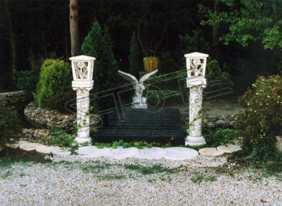 Pedestal for columns column foundation garden terrace figures